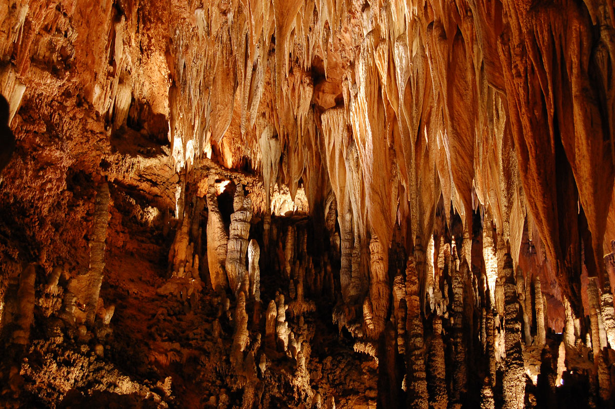 Cueva de Valporquero