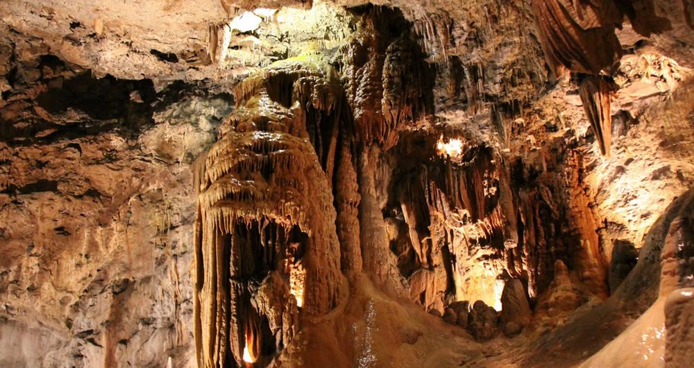 Cueva de Valporquero